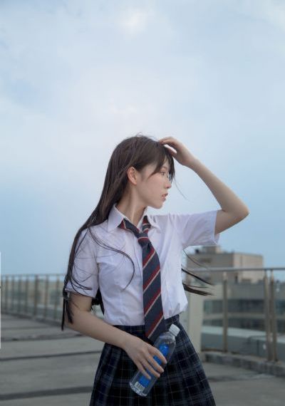 巨乳学院